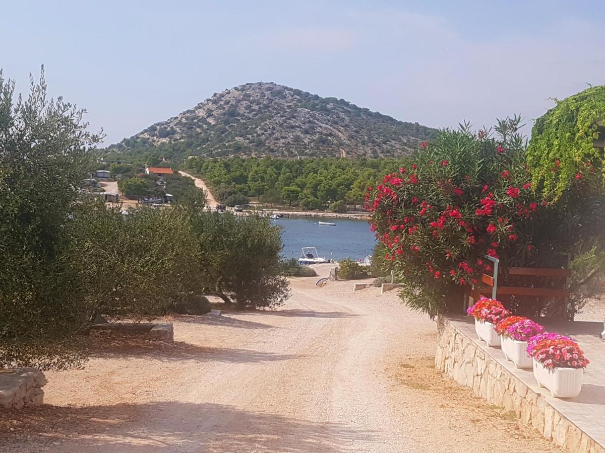 Eden Lady Mobile Home, Croatia, 드라게 외부 사진